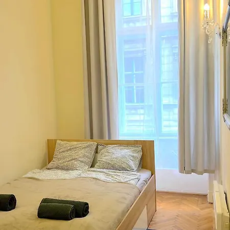 Guest house Of By Small *